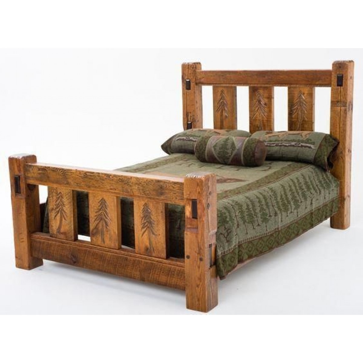кровать состаренная из массива дерева. кровать из дерева. кровать из состаренного дерева. кровать в деревенском стиле из дерева. кровать состаренная из массива дерева.