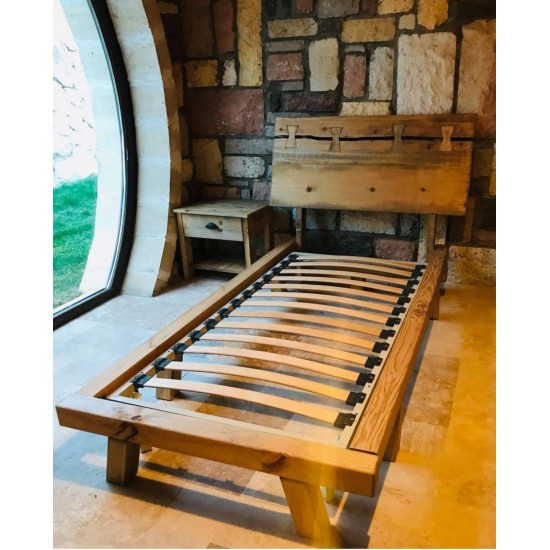 Masifart Kırlangıç Ahşap Karyola Klasik Tek Kişilik Masif Yatak Başlığı